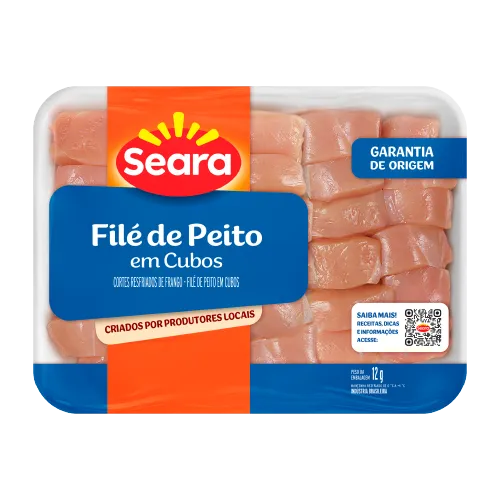 Bandeja de Filé de Peito de Frango em Cubos Resfriada
