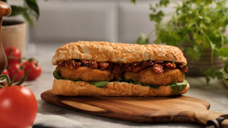 Seara apresenta receitas criativas de sanduíche com frango empanado