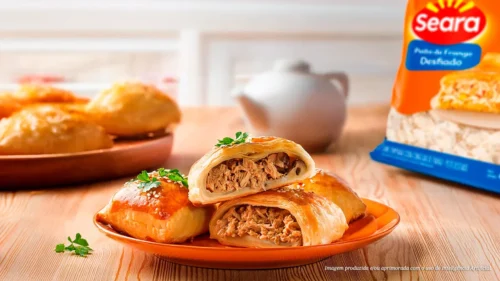 Folhados de frango com cogumelos