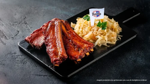 Costela suína com chucrute tradicional