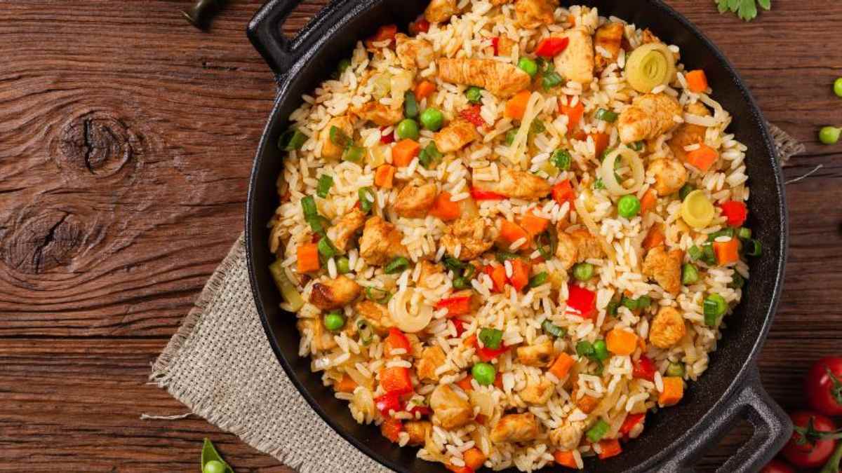 Arroz com frango: 10 receitas diferentes para inovar no prato