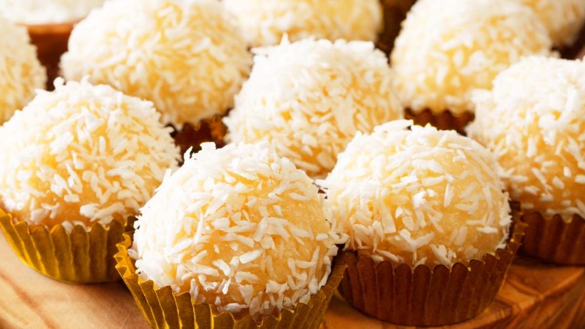 Beijinho de coco: aprenda a fazer o docinho para comer de colher ou enrolado
