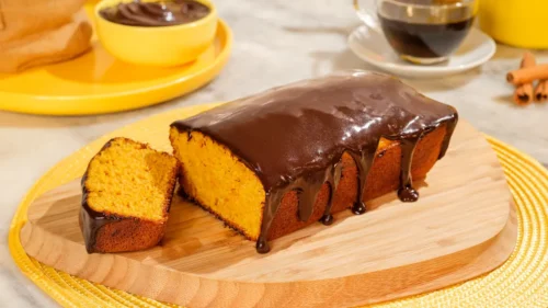 Como fazer o bolo de cenoura ficar fofinho?