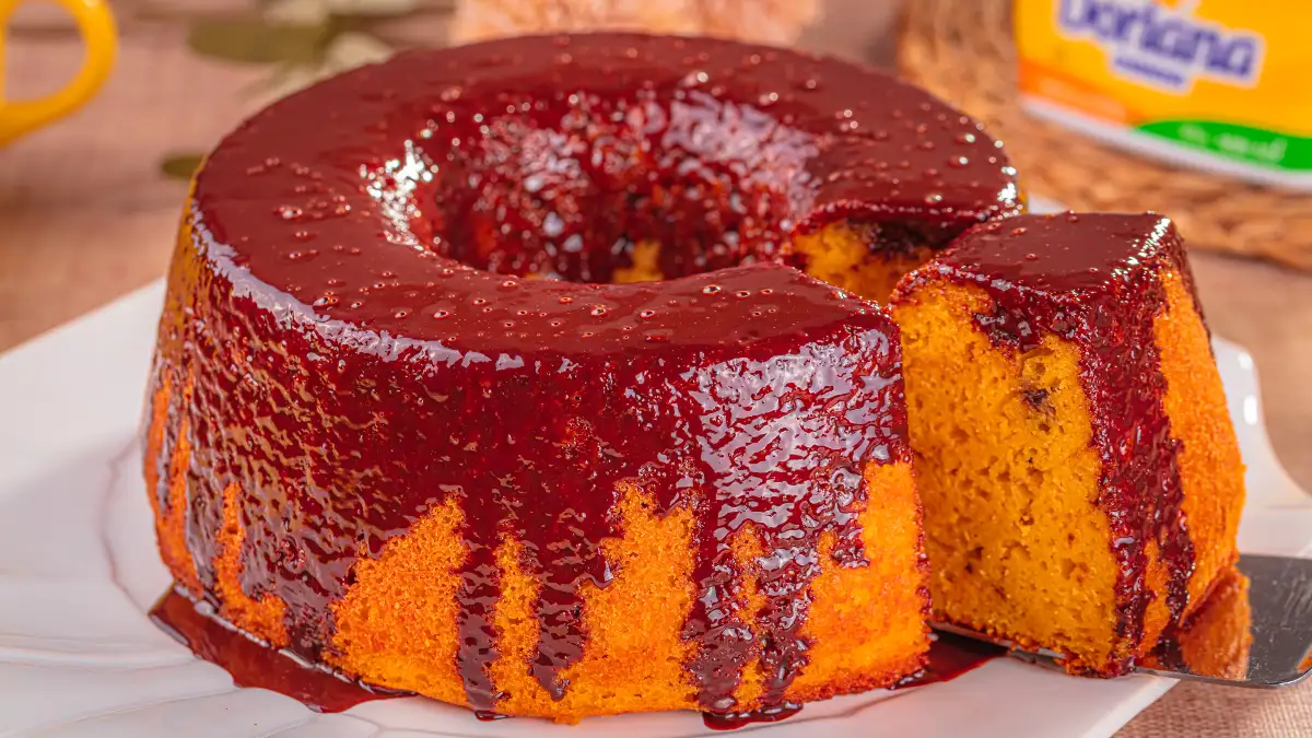 Calda de chocolate para bolo de cenoura: 5 formas simples de fazer