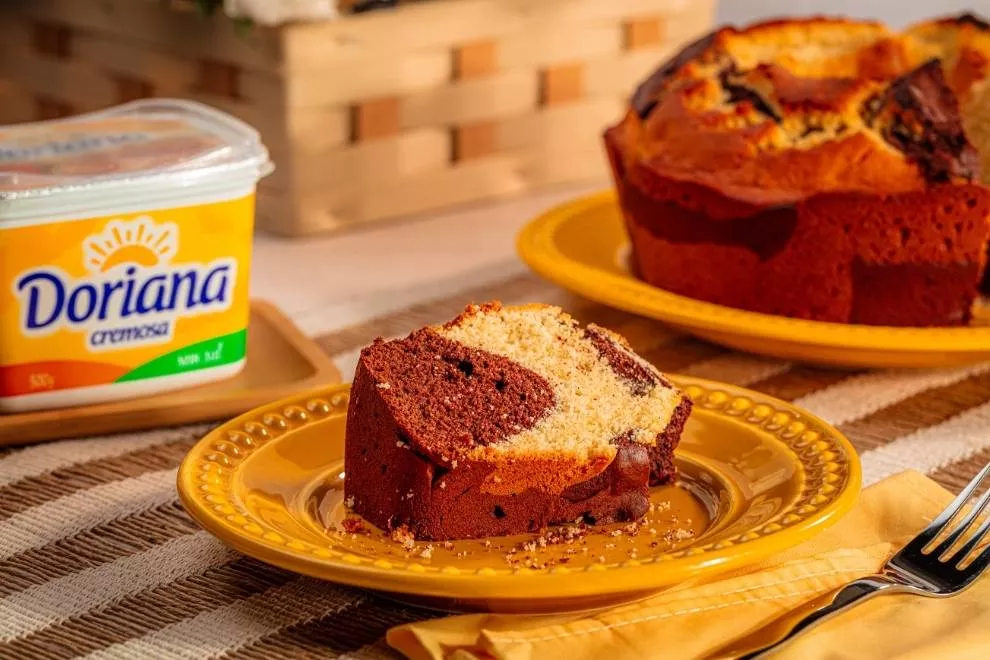 Pode substituir óleo por margarina no bolo? Veja como!