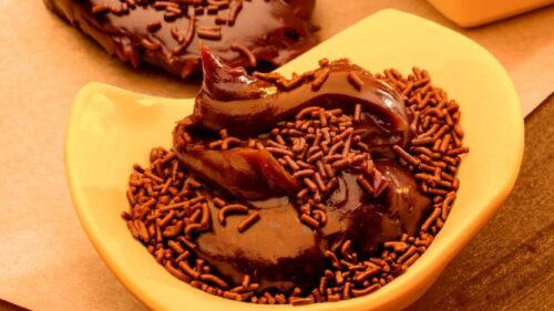 Como fazer brigadeiro de microondas: 4 dicas para preparar a sobremesa de forma rápida e fácil