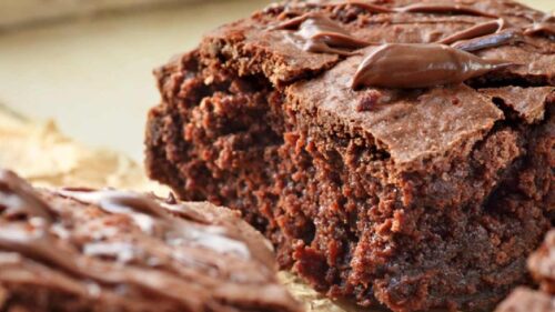 6 truques para fazer uma receita de brownie de chocolate molhadinho e delicioso