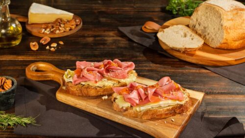 16 receitas para inovar no clássico pão com mortadela