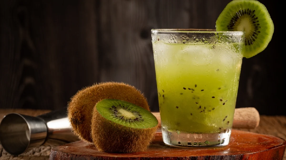 Caipirinha de kiwi: veja como preparar esse drink saboroso e refrescante