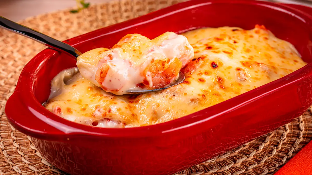 Como fazer camarão ao molho? Receita versátil e fácil de fazer