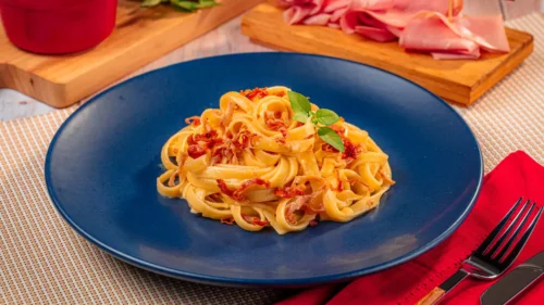 Carbonara de Mortadela