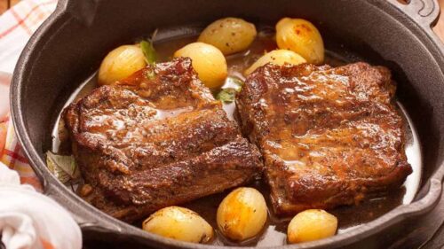 Costela cozida na pressão: aprenda essa receita rápida e suculenta com carne suína