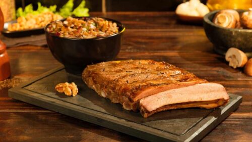 Costela suína na airfryer: 5 dicas para deixar a carne suculenta