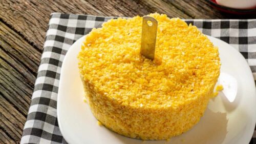 Como fazer cuscuz na cuscuzeira recheado com queijo coalho: veja a receita prática!