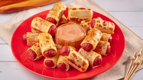 Enroladinho de Salsicha com 3 Ingredientes