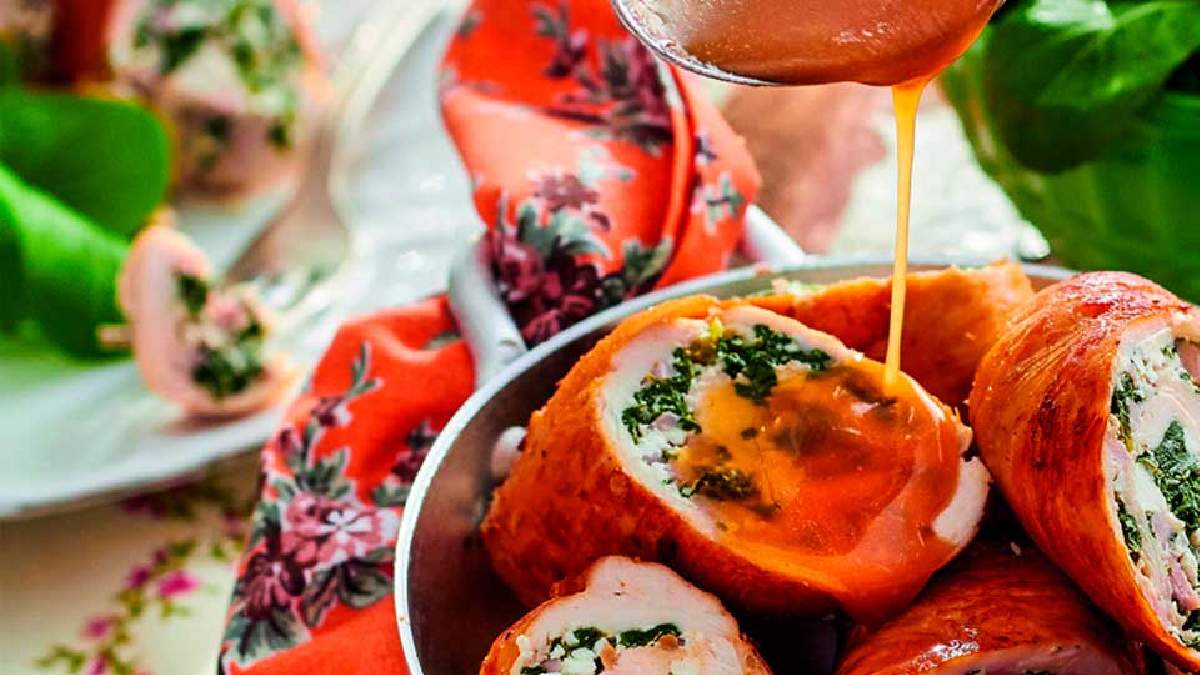 Filé de Frango Rolê com Ricota e Espinafre
