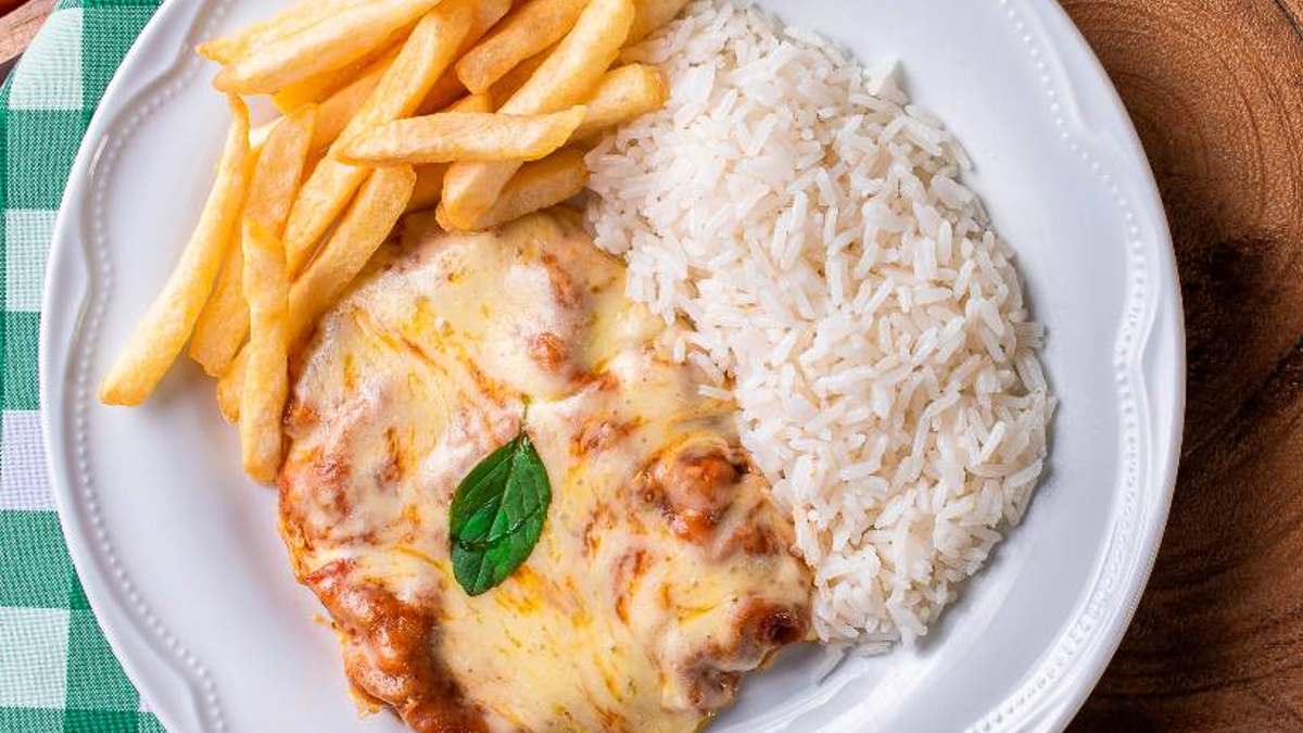 Frango parmegiana vegano: 4 dicas para preparar uma receita suculenta
