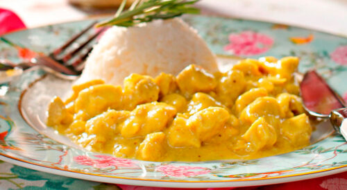 Frango ao Curry com Arroz de Coco