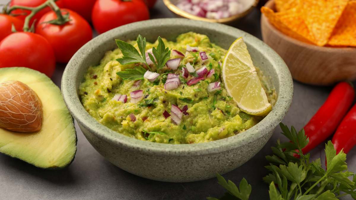 Guacamole combina só com tortilla? Veja outras formas de comer o prato mexicano