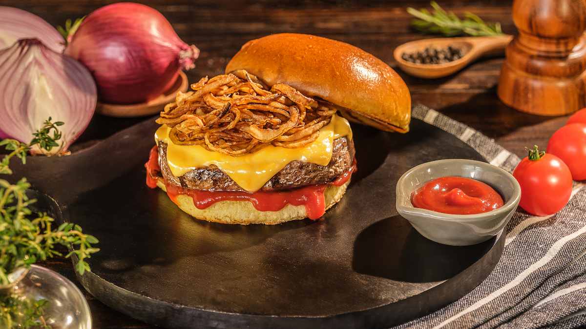 Tem que descongelar o hambúrguer antes de fritar?