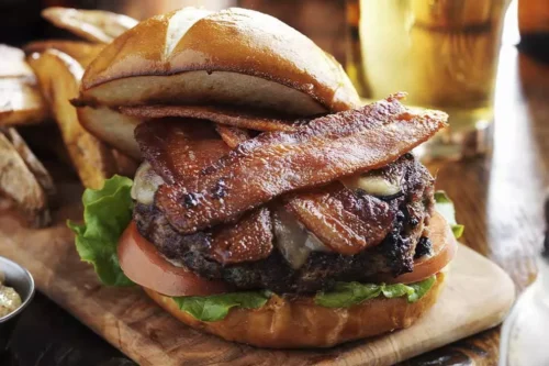 Como fazer farofa de bacon para hamburguer e outras receitas gourmet