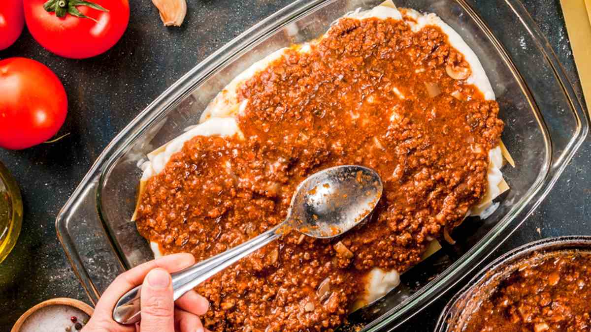 Lasanha bolonhesa: ingredientes indispensáveis para uma receita de sucesso