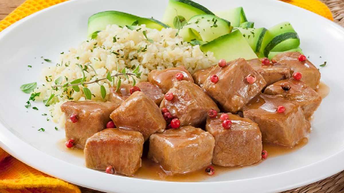 7 ideias de receita de molho amanteigado para peixes, carnes e massas