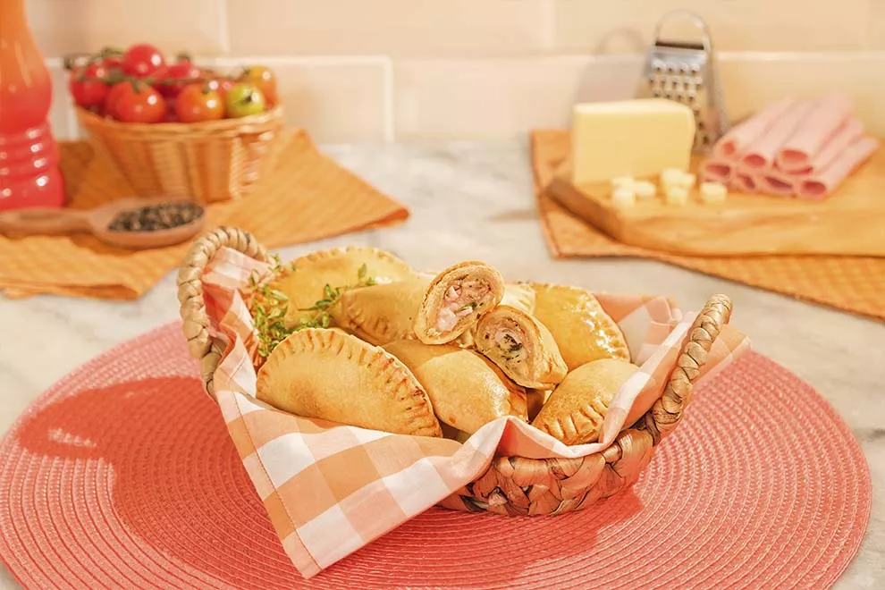 14 receitas de bolos e salgados para levar em confras