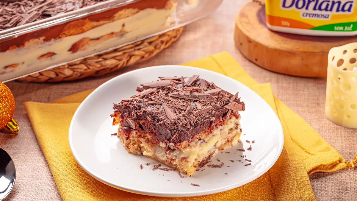 Sobrou chocotone da ceia? Prepare o ‘pavetone’ como sobremesa para o Ano Novo