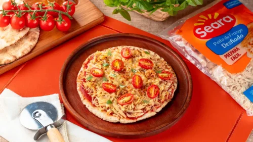 Pizza fit no pão árabe