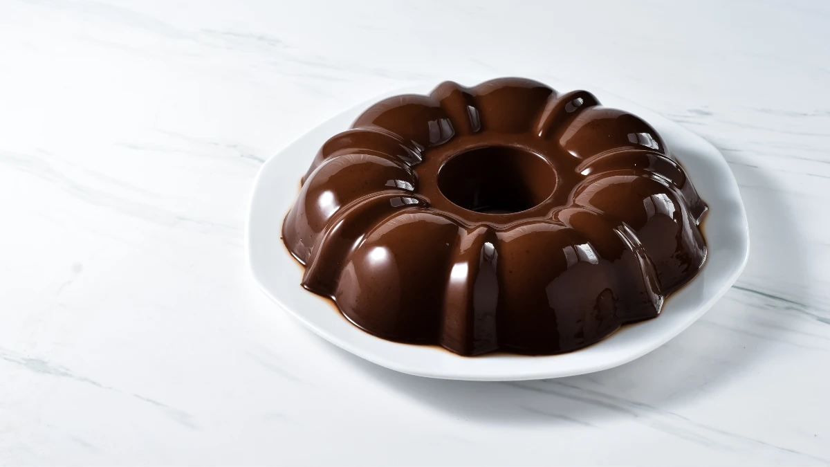 Sobremesa de Páscoa fácil: prepare o pudim de chocolate 