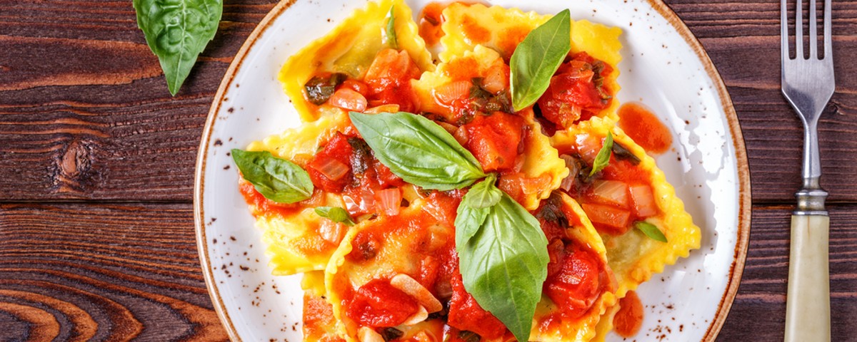 Raviolli de Salsicha com Muçarela