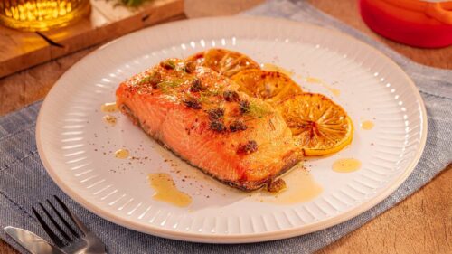 Como fazer salmão no forno sem ressecar