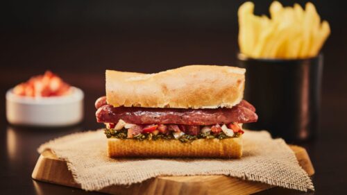 Sanduíche de churrasco: o lanche perfeito para o fim de semana