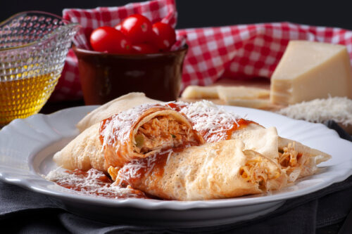 6 pratos com frango desfiado para fazer em menos de 1h